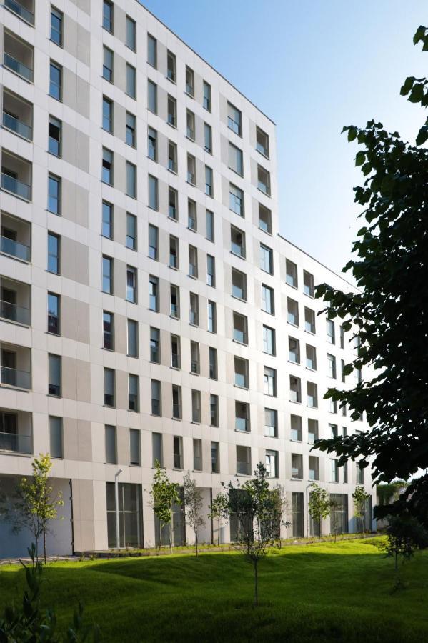 티라나 Luxury Rooftop 23 B&B 외부 사진